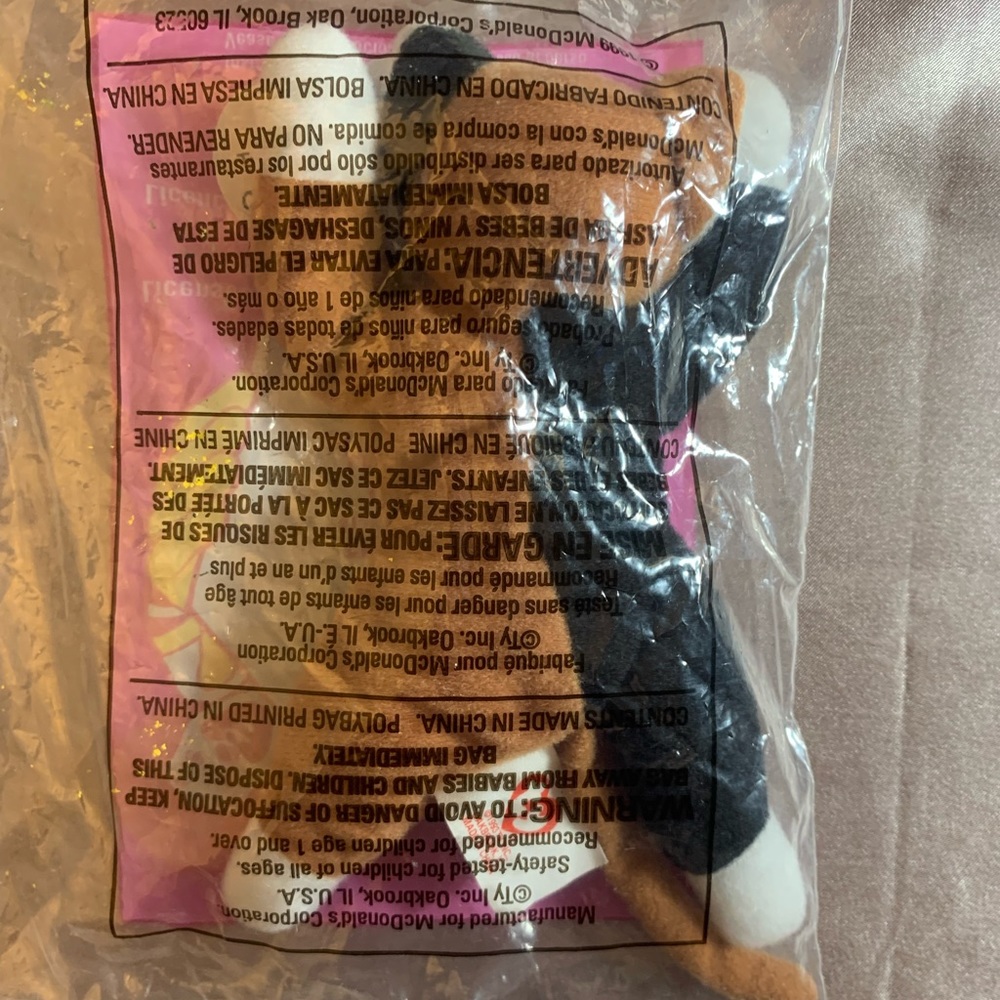 Chip the calico cat McDonald’s happy meal beanie baby